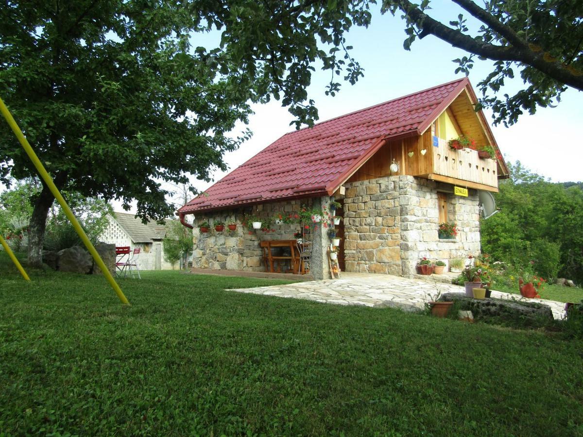 Guest House Emanuela Slunj Esterno foto